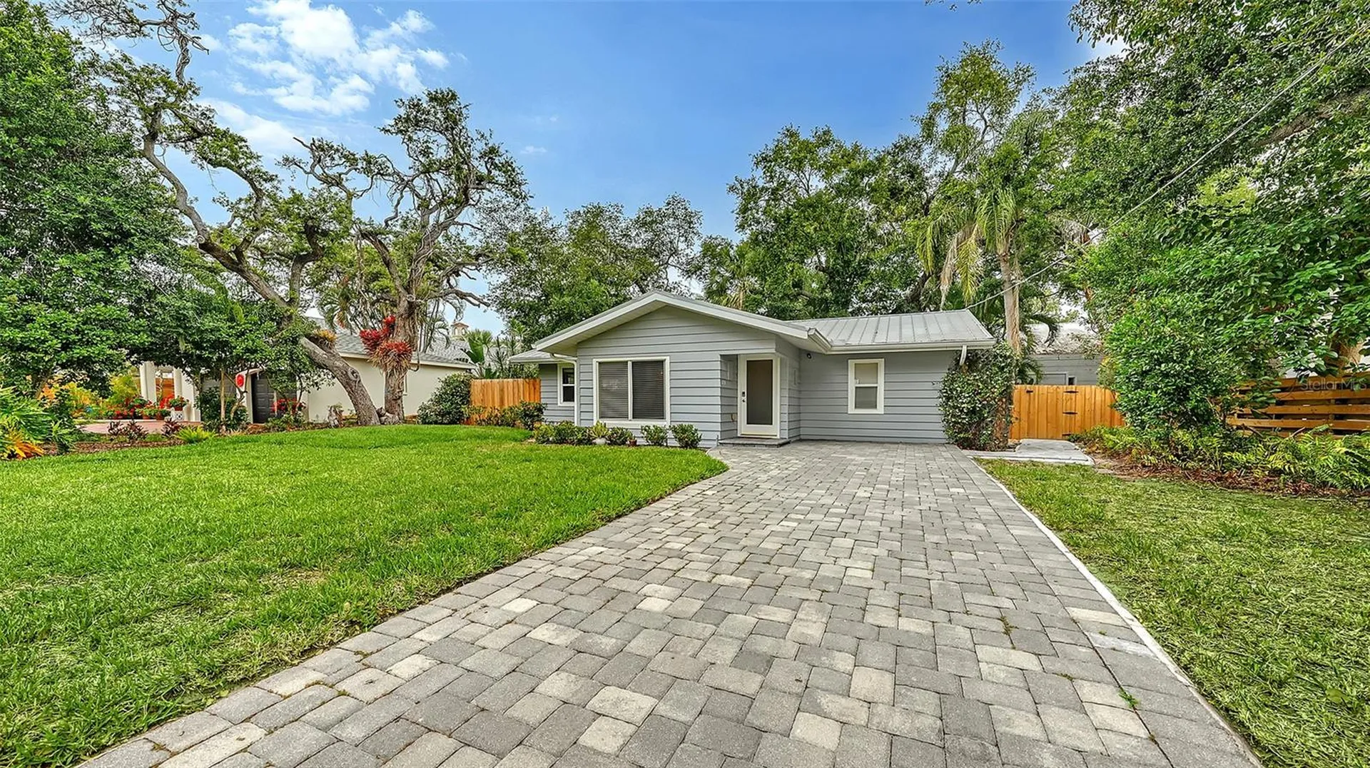 1773 Harmony Lane Sarasota FL 34239