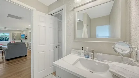 1773 Harmony Lane Sarasota FL 34239