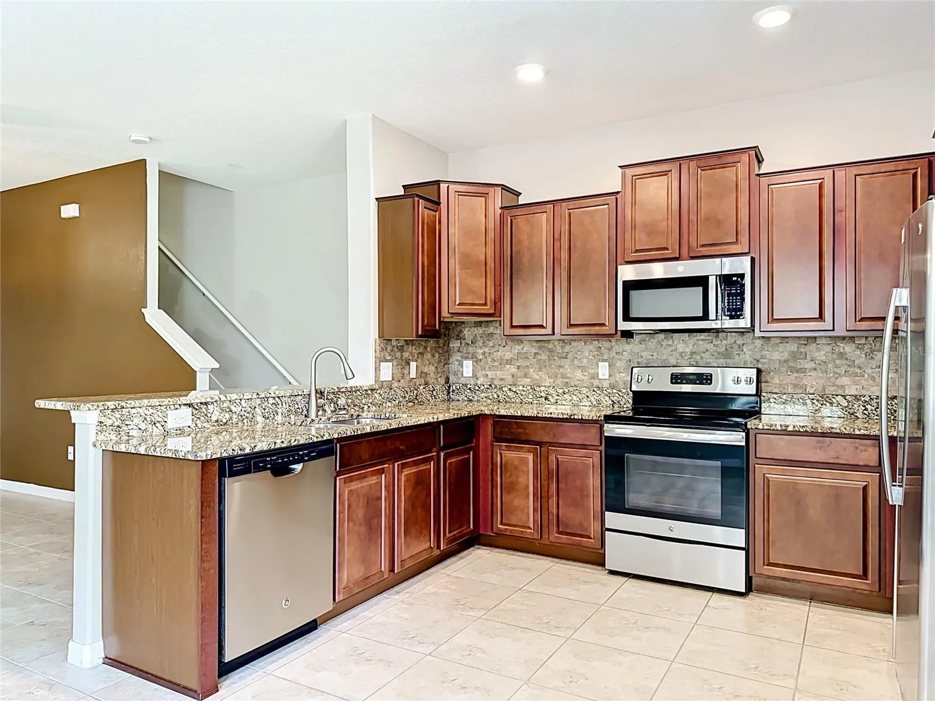2130 Golden Falcon Drive Ruskin FL 33570