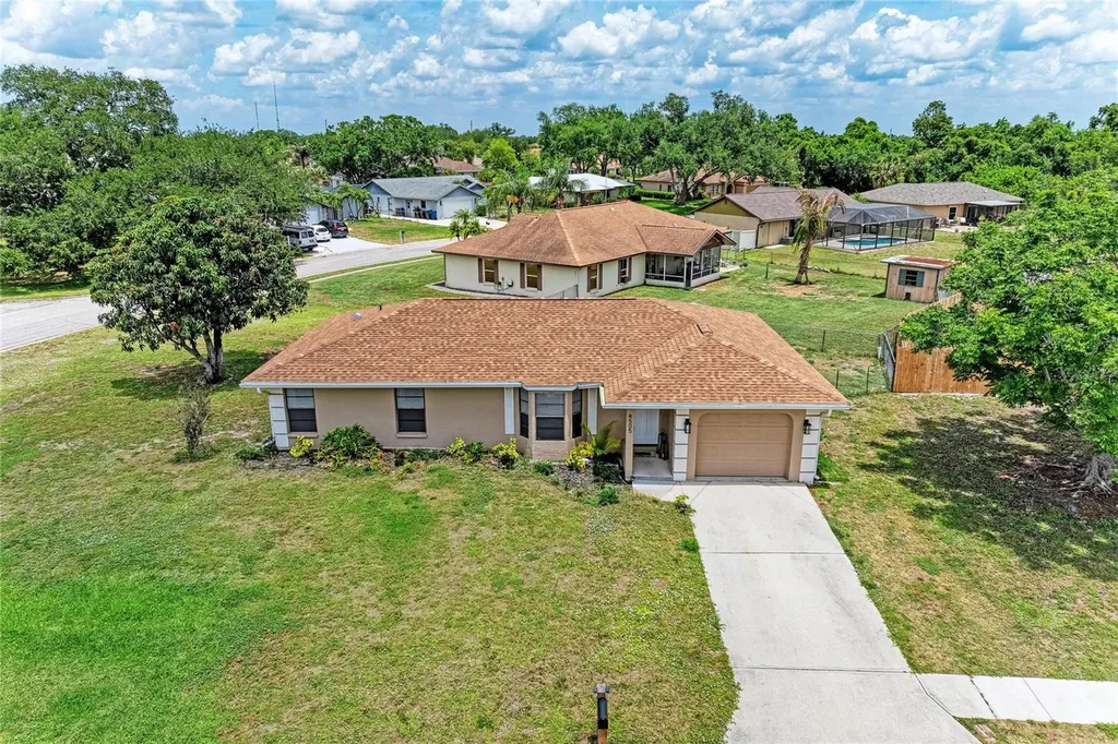 4505 30th Street Circle E Bradenton FL 34203