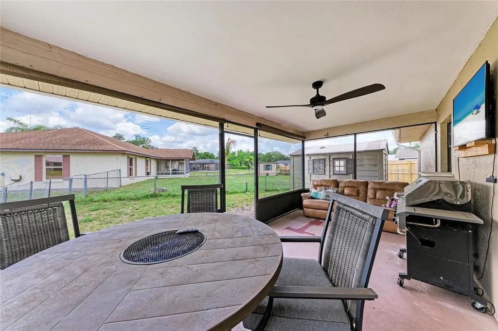 4505 30th Street Circle E Bradenton FL 34203