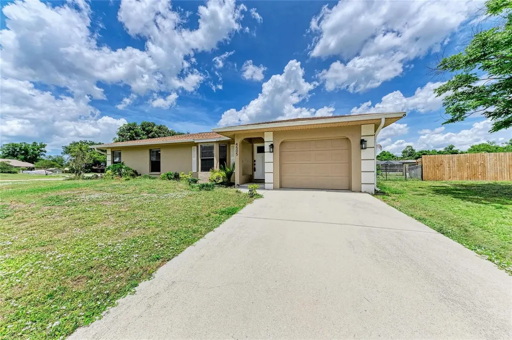 4505 30th Street Circle E Bradenton FL 34203