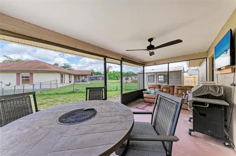 4505 30th Street Circle E Bradenton FL 34203