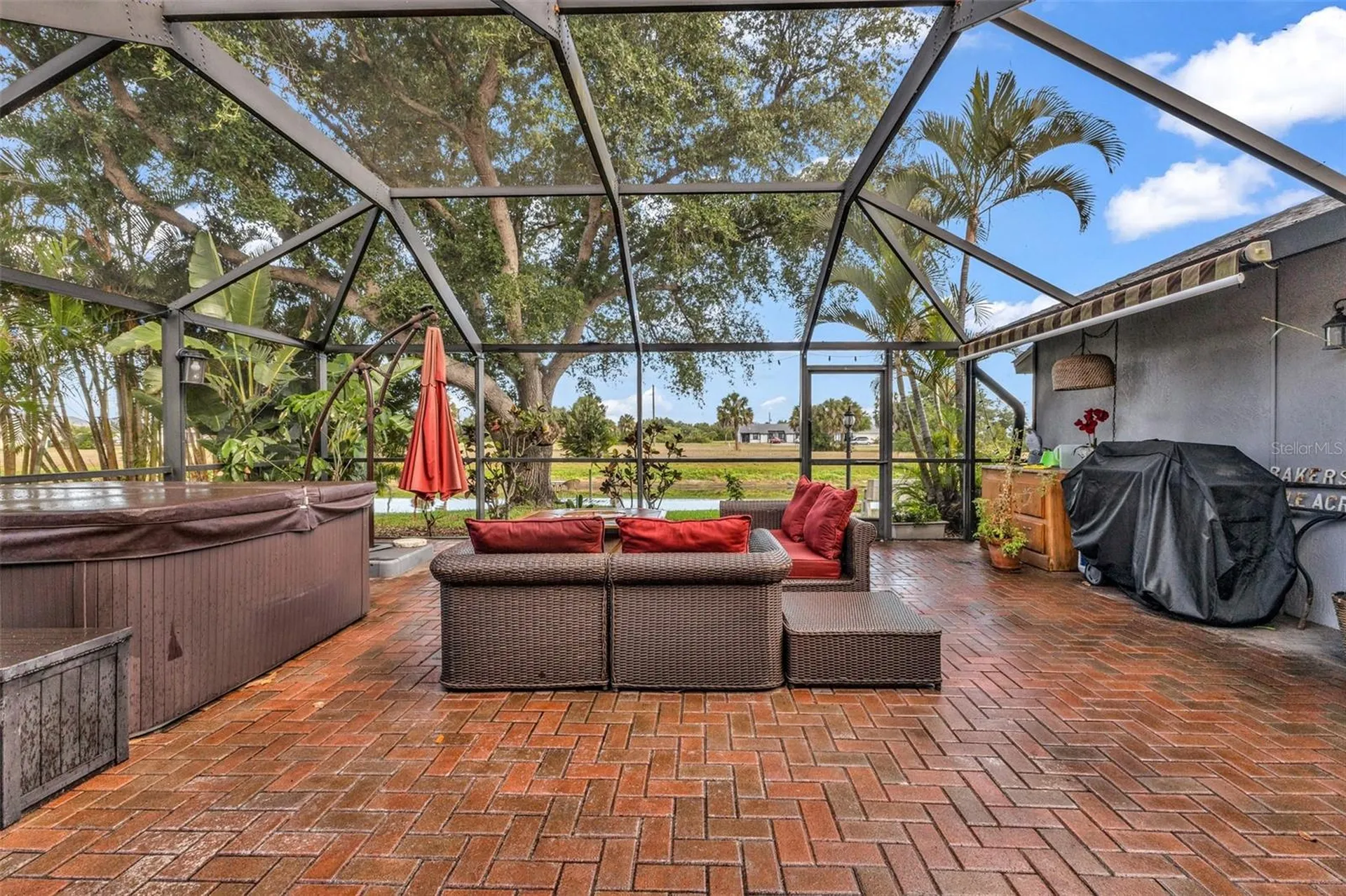 303 Rotonda Circle Rotonda West FL 33947