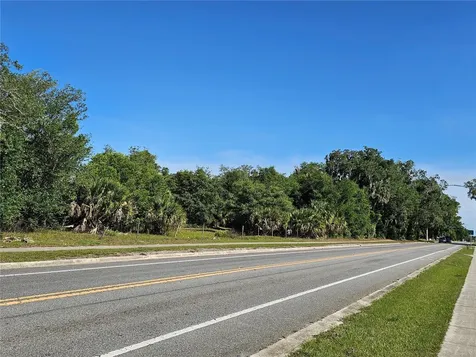 123 W 2nd Avenue Pierson FL 32180