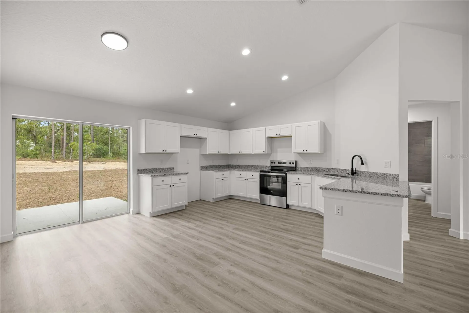 22433 SW Rainbow Lakes Boulevard Dunnellon FL 34431