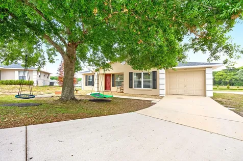 337 Windridge Place Tavares FL 32778