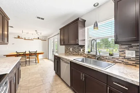 337 Windridge Place Tavares FL 32778