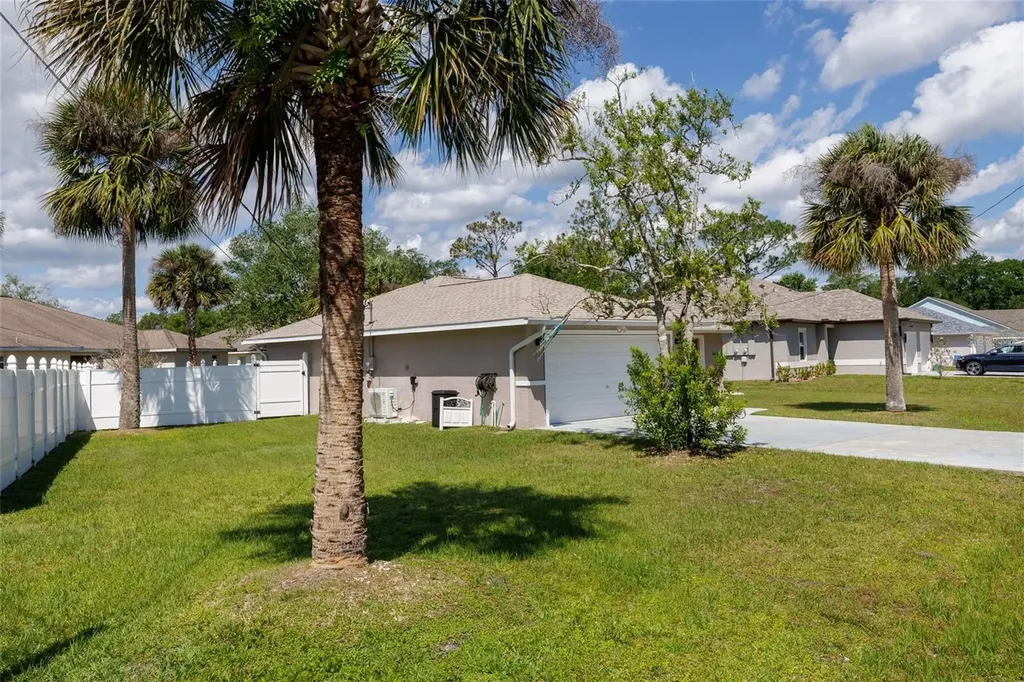 22 Prospect Lane Palm Coast FL 32164