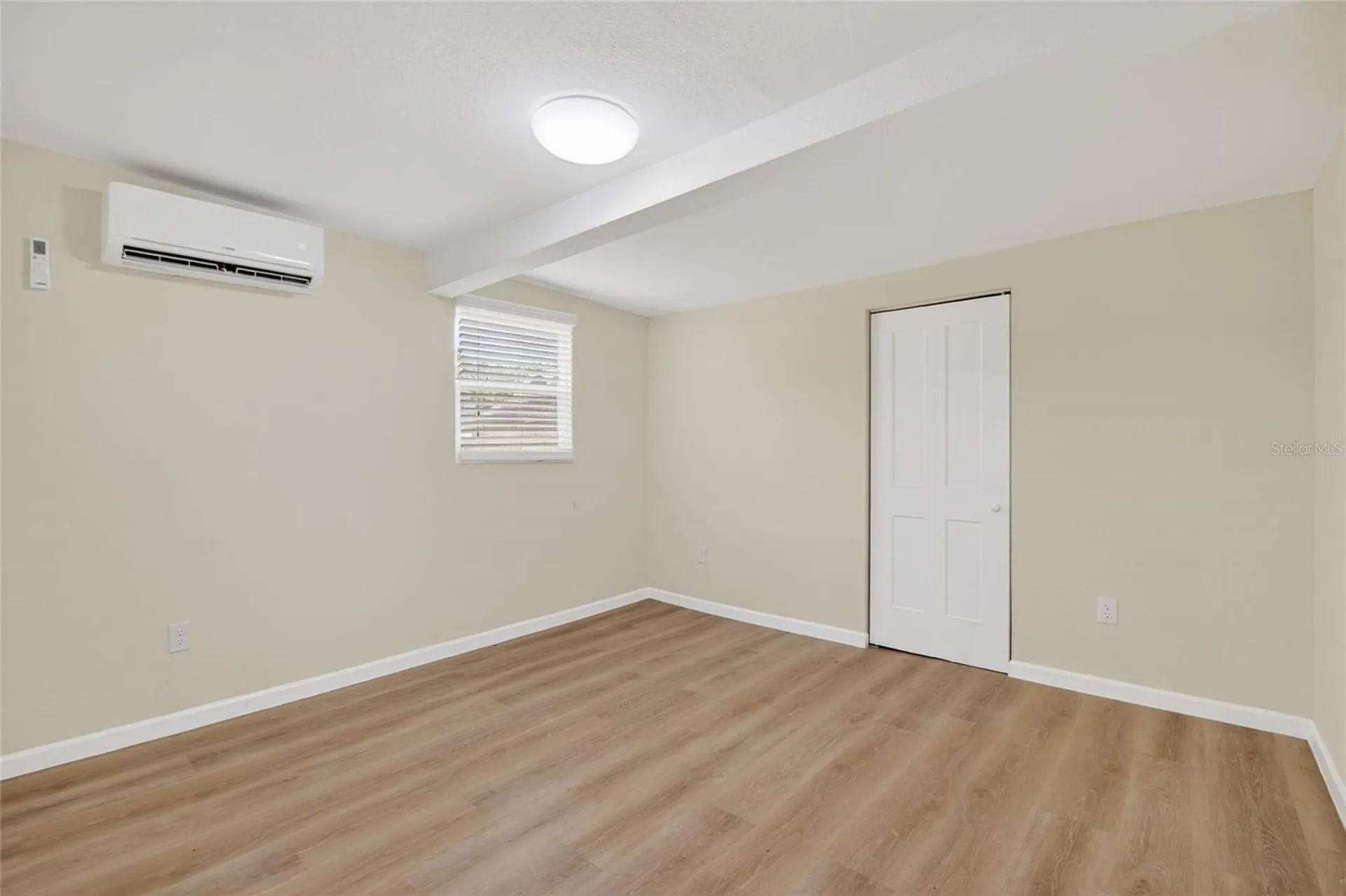 8738 N Tangerine Place Tampa FL 33617