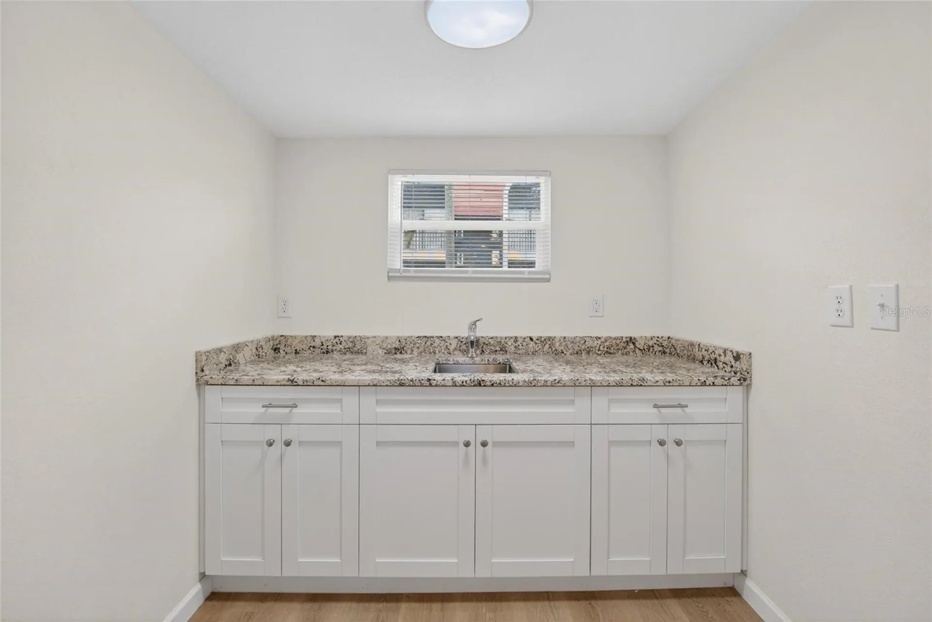 8738 N Tangerine Place Tampa FL 33617