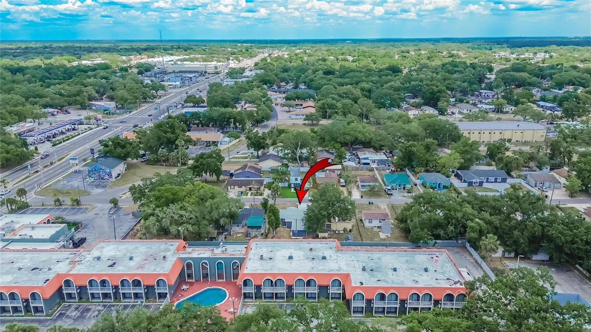 8738 N Tangerine Place Tampa FL 33617