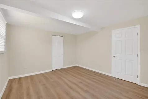 8738 N Tangerine Place Tampa FL 33617