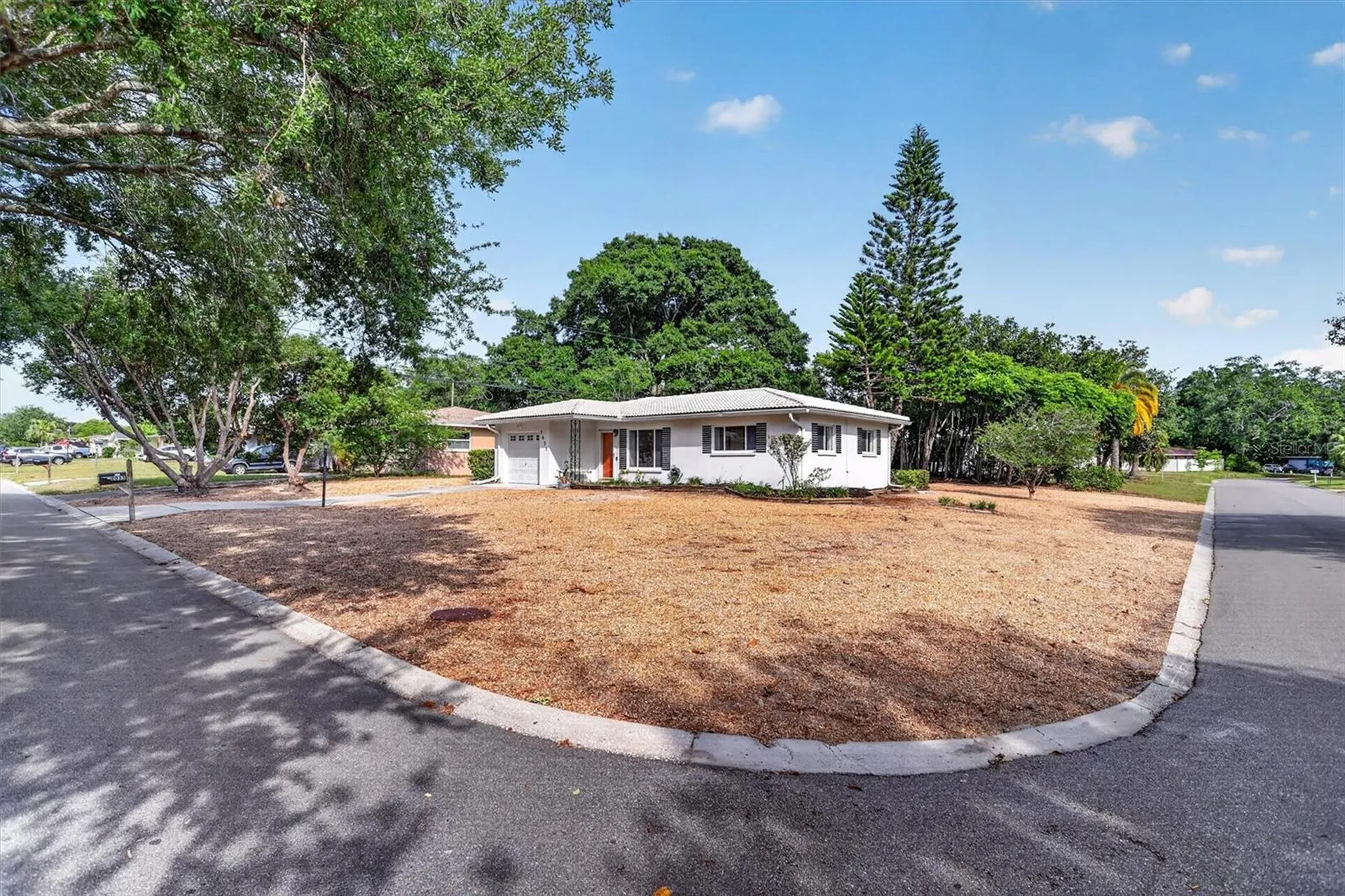 2033 Timber Lane Clearwater FL 33763