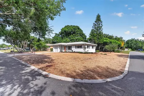 2033 Timber Lane Clearwater FL 33763
