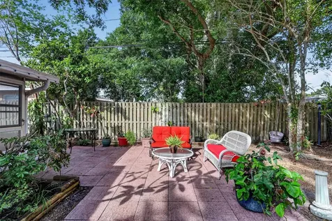2033 Timber Lane Clearwater FL 33763