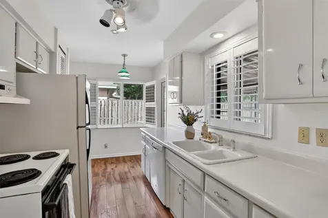 2033 Timber Lane Clearwater FL 33763