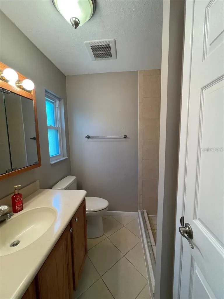 3220 9th Avenue N St Petersburg FL 33713