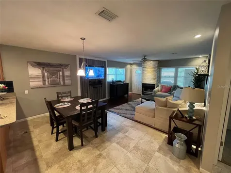 3220 9th Avenue N St Petersburg FL 33713