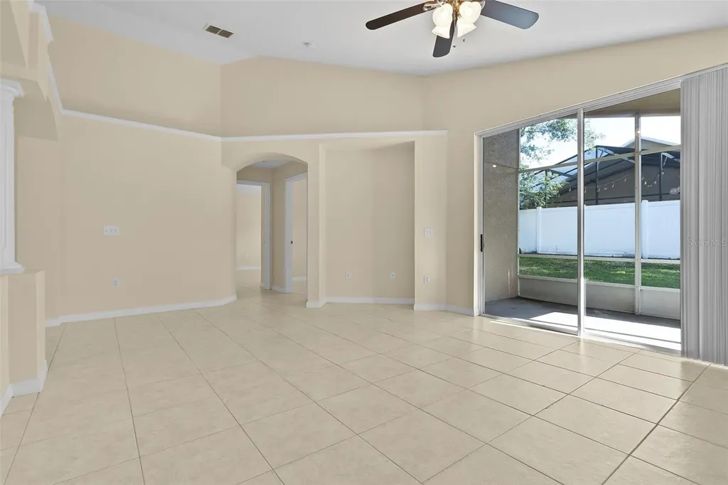 2546 Crown Ridge Circle Kissimmee FL 34744