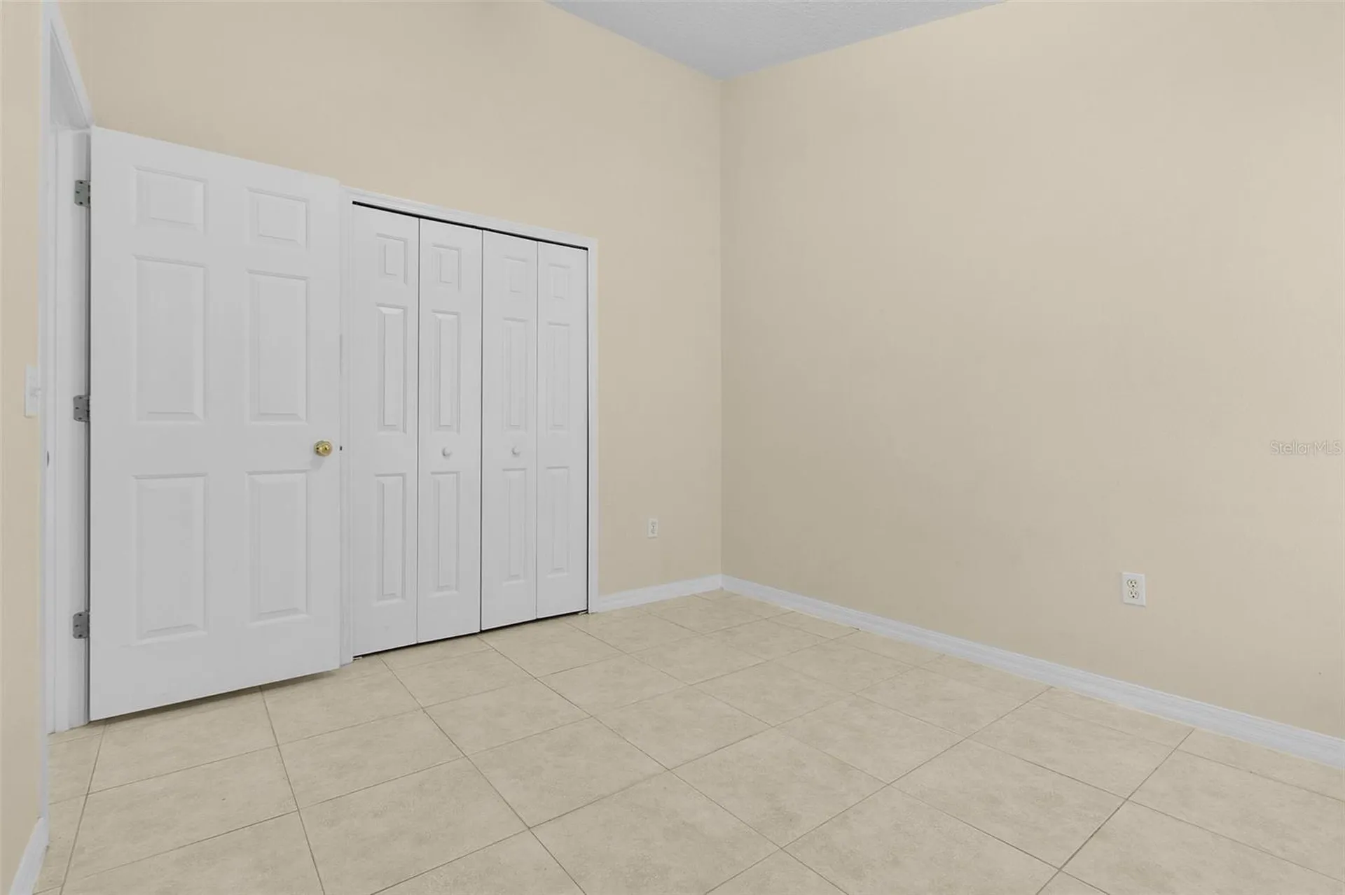 2546 Crown Ridge Circle Kissimmee FL 34744