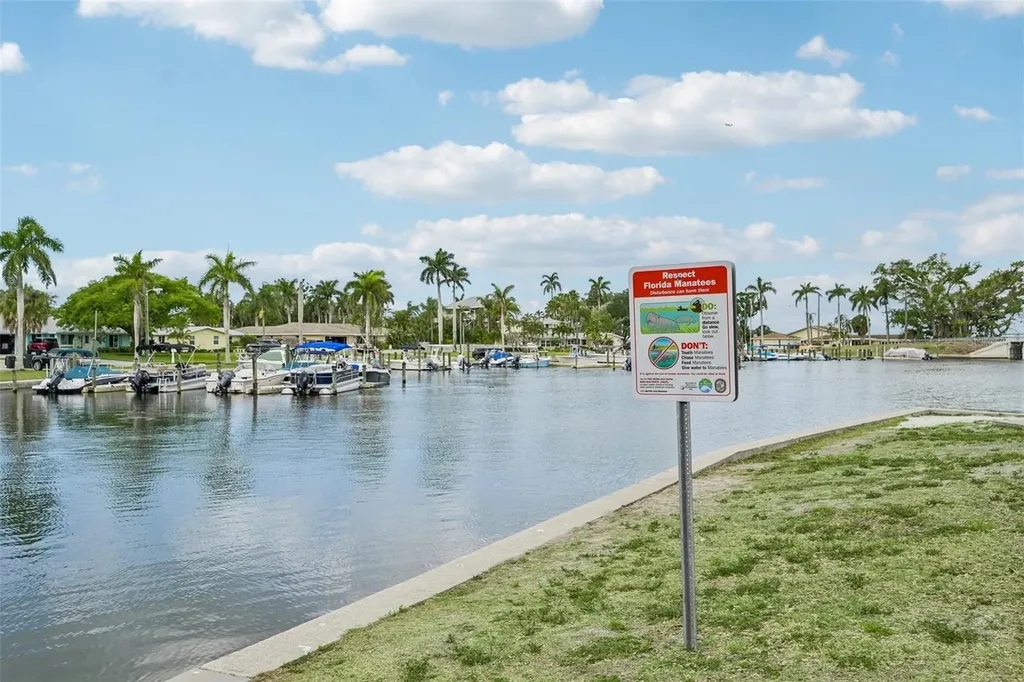 8174 17th Avenue W Bradenton FL 34209