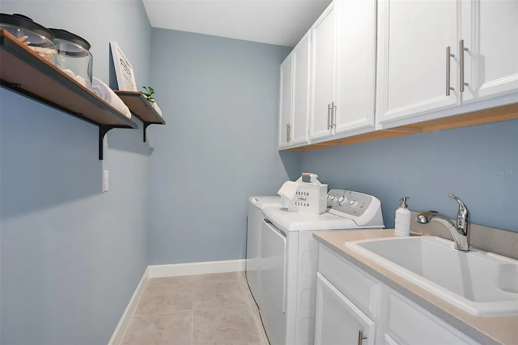 7770 Waning Moon Way Sarasota FL 34241