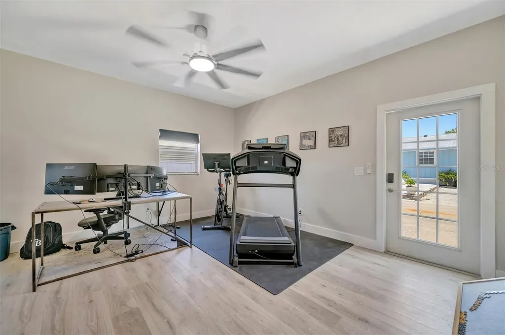 812 59th Street NW Bradenton FL 34209