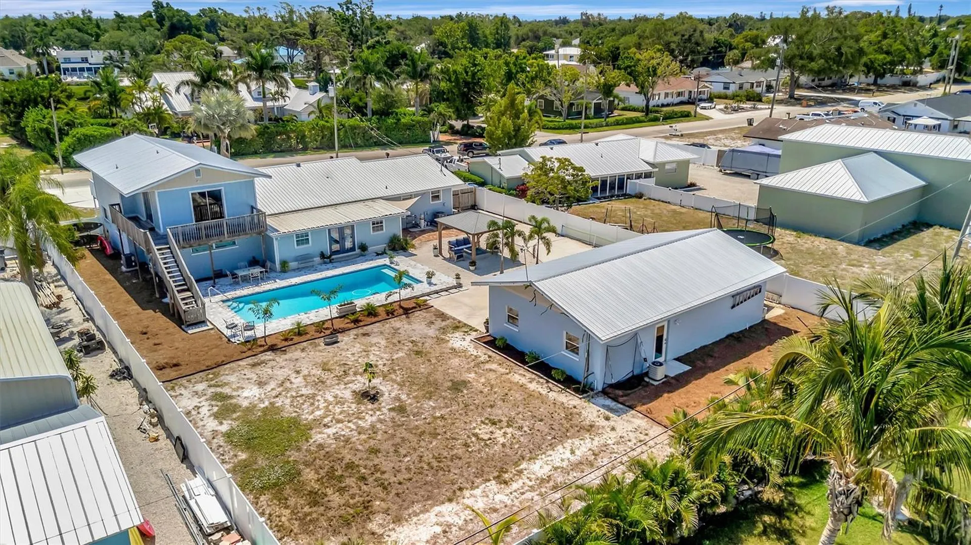 812 59th Street NW Bradenton FL 34209
