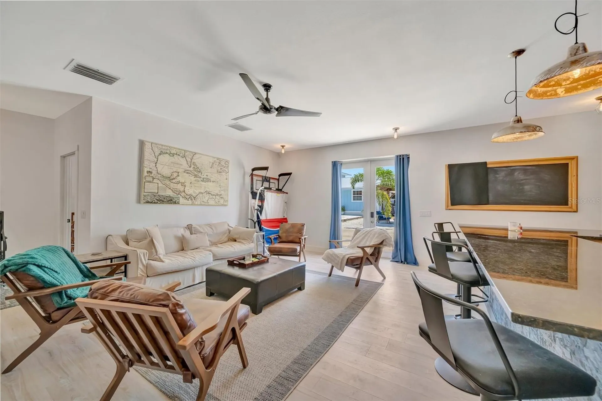 812 59th Street NW Bradenton FL 34209