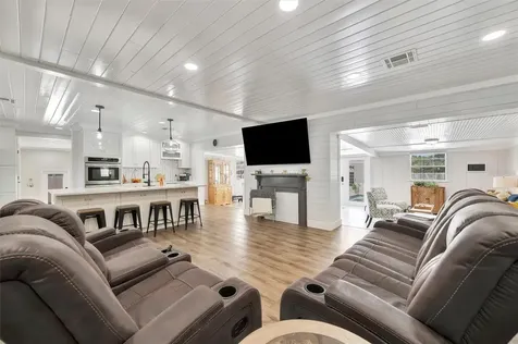 812 59th Street NW Bradenton FL 34209