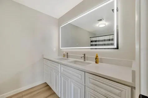 812 59th Street NW Bradenton FL 34209