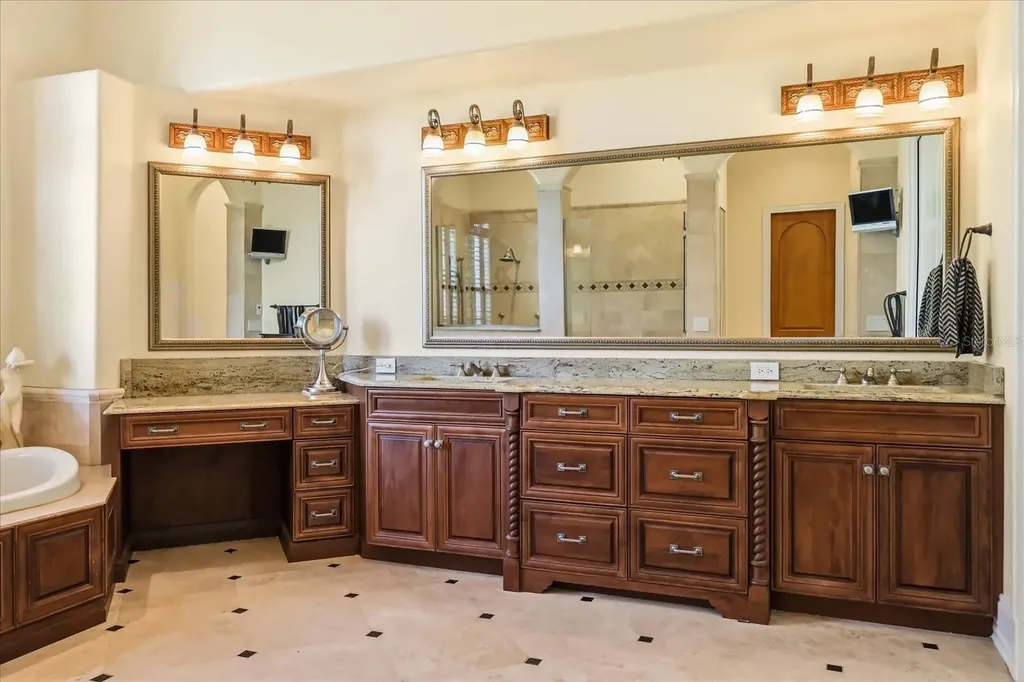 1136 Lake Whitney Drive Windermere FL 34786