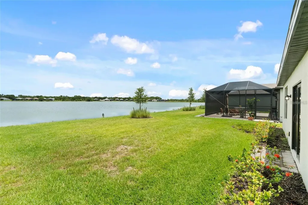 6560 Silverstar Drive Sarasota FL 34240