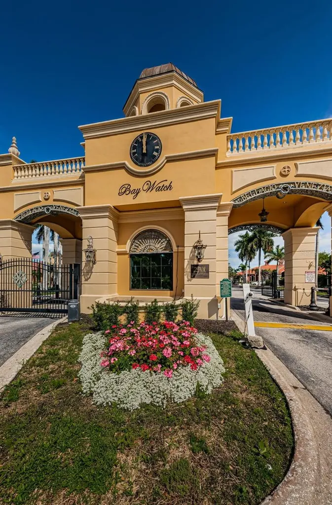 2757 Via Cipriani Clearwater FL 33764