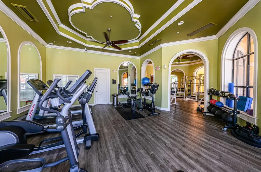 2757 Via Cipriani Clearwater FL 33764