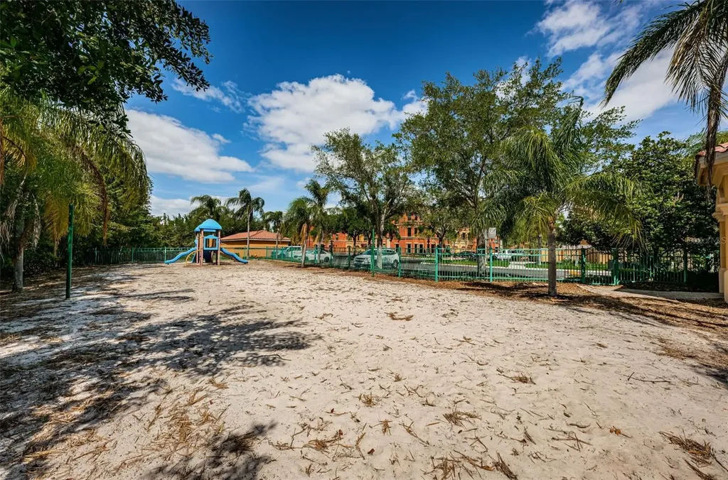 2757 Via Cipriani Clearwater FL 33764