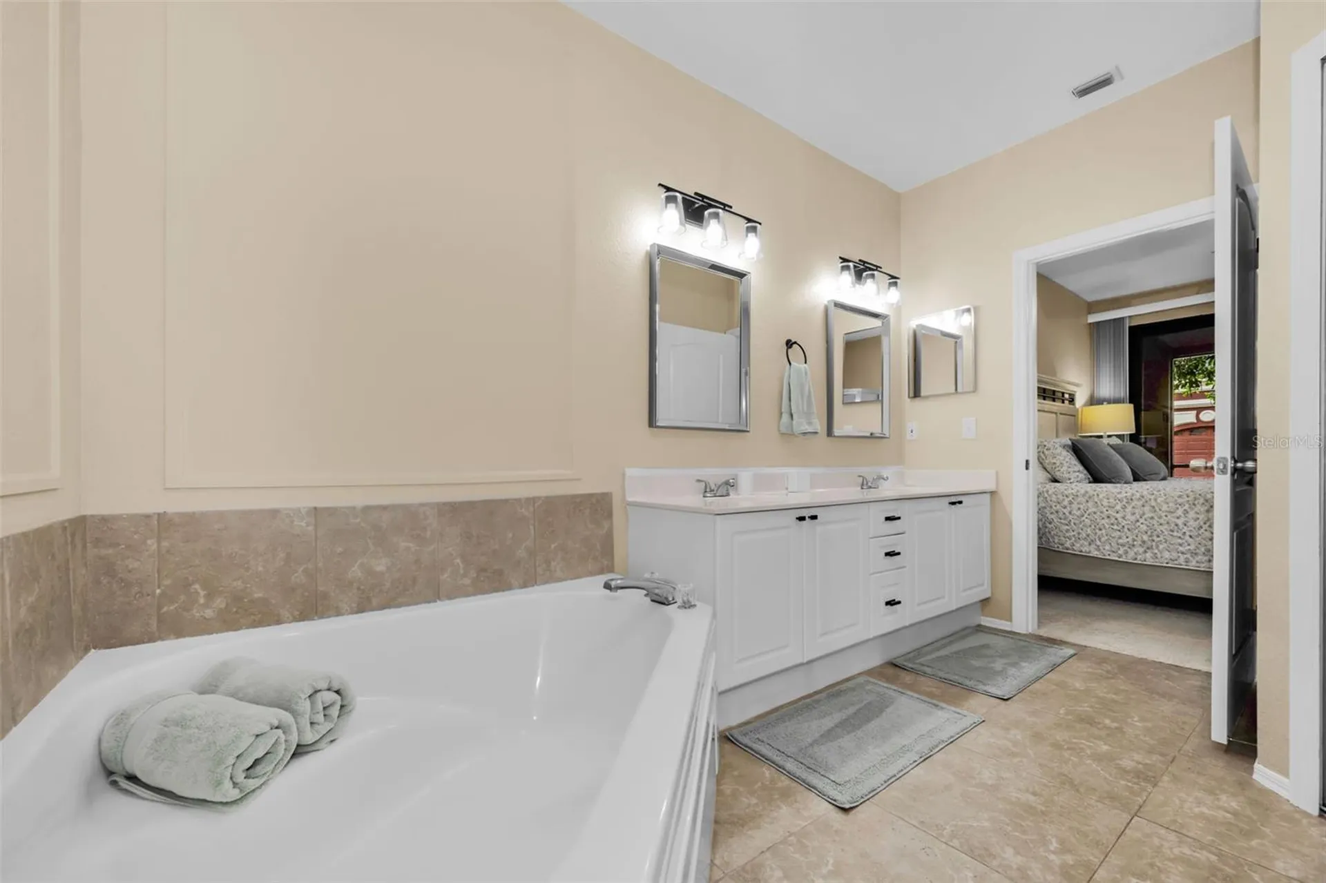2757 Via Cipriani Clearwater FL 33764