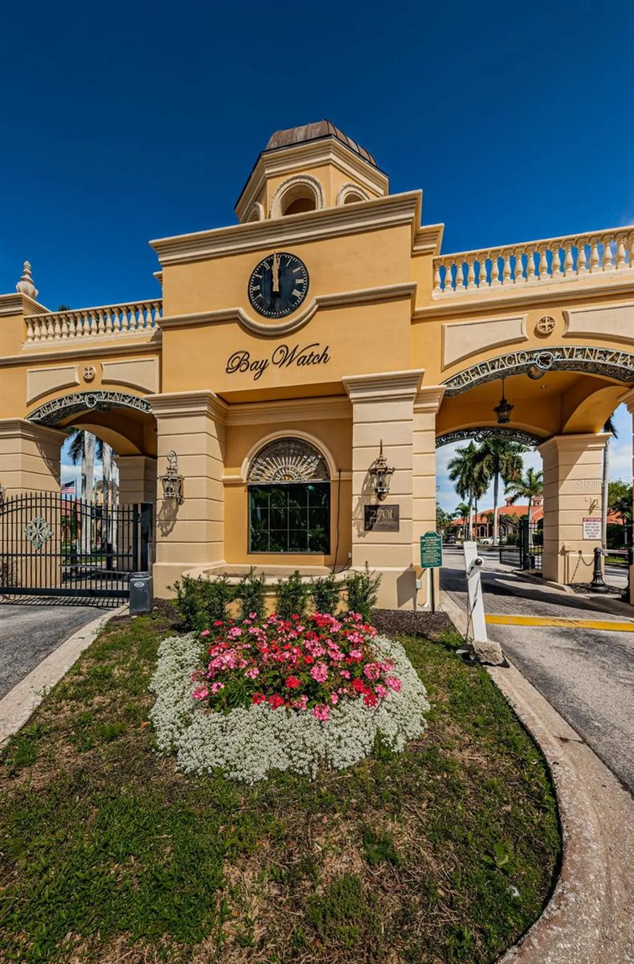 2757 Via Cipriani Clearwater FL 33764