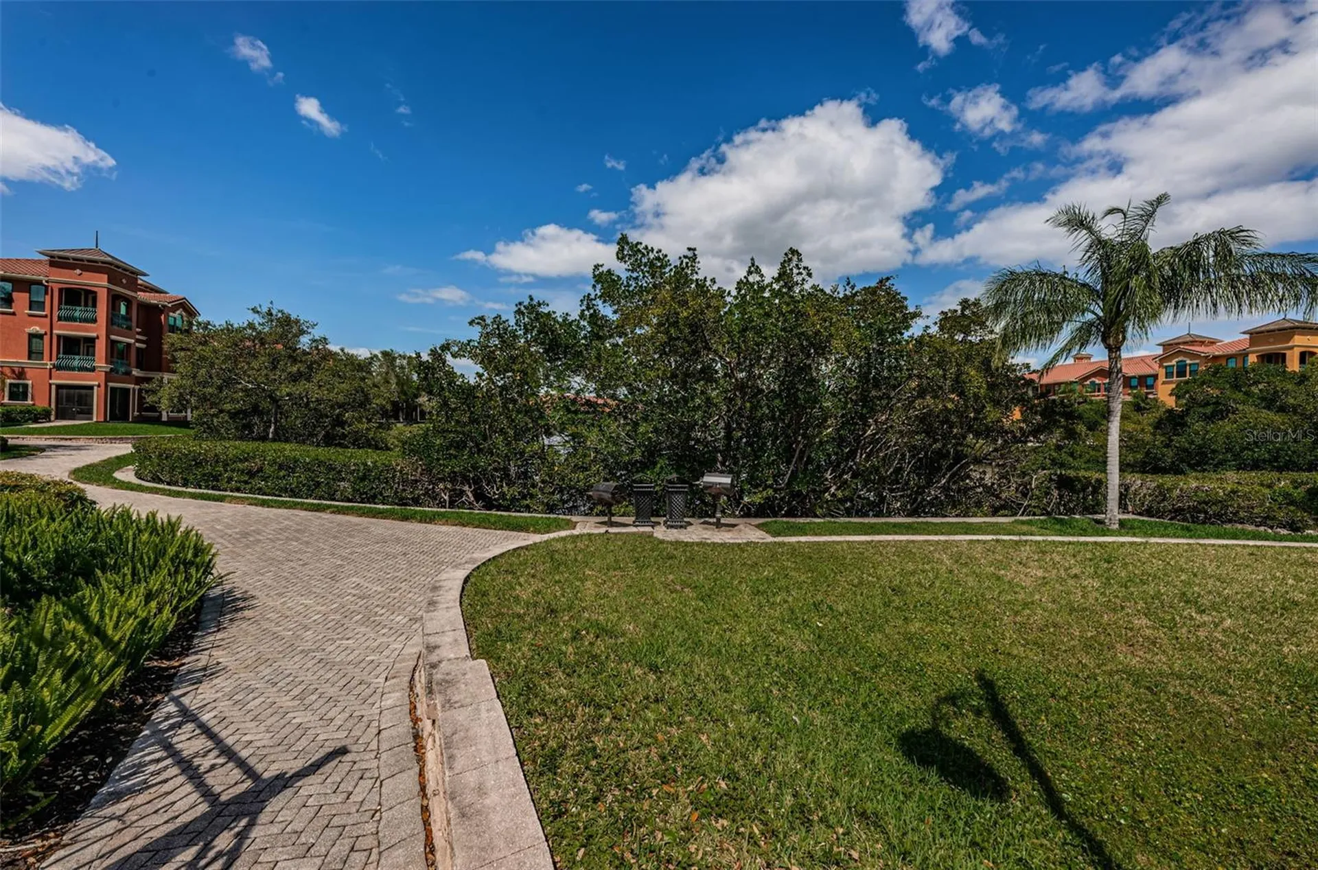 2757 Via Cipriani Clearwater FL 33764