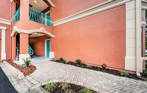2757 Via Cipriani Clearwater FL 33764