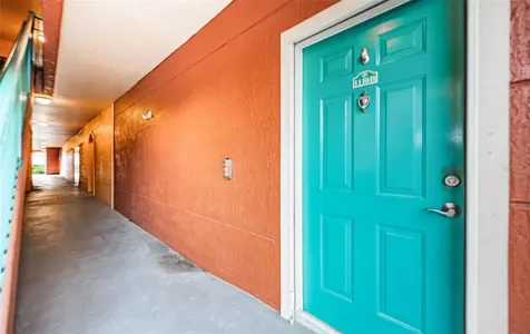 2757 Via Cipriani Clearwater FL 33764