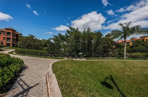 2757 Via Cipriani Clearwater FL 33764