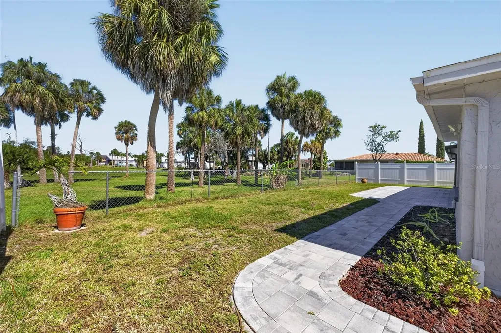 4256 Rudder Way New Port Richey FL 34652