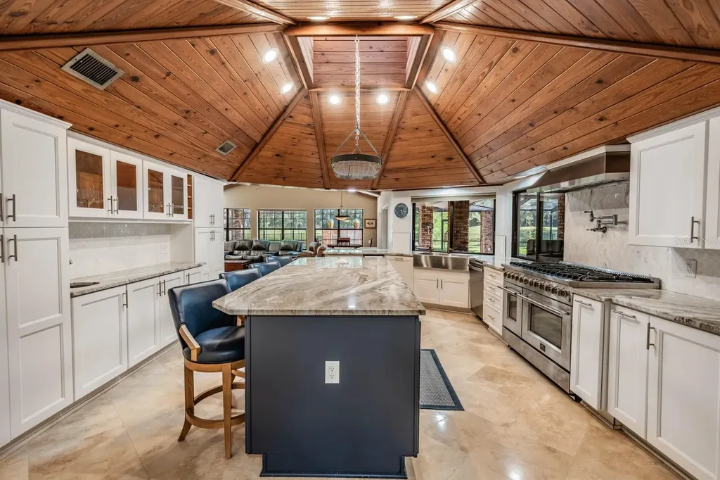 2778 St Andrews Boulevard Tarpon Springs FL 34688