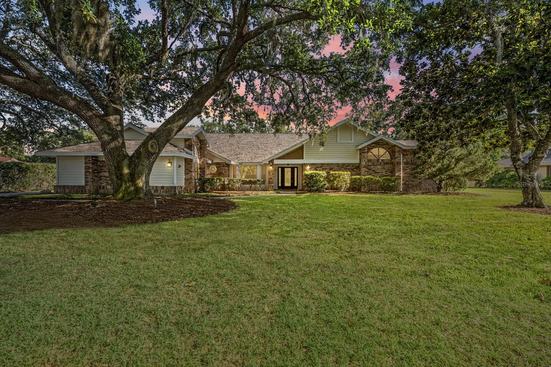 2778 St Andrews Boulevard Tarpon Springs FL 34688