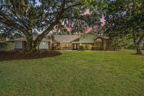 2778 St Andrews Boulevard Tarpon Springs FL 34688