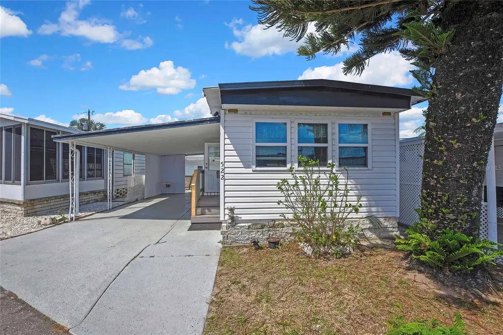 770 32nd Avenue S St Petersburg FL 33705