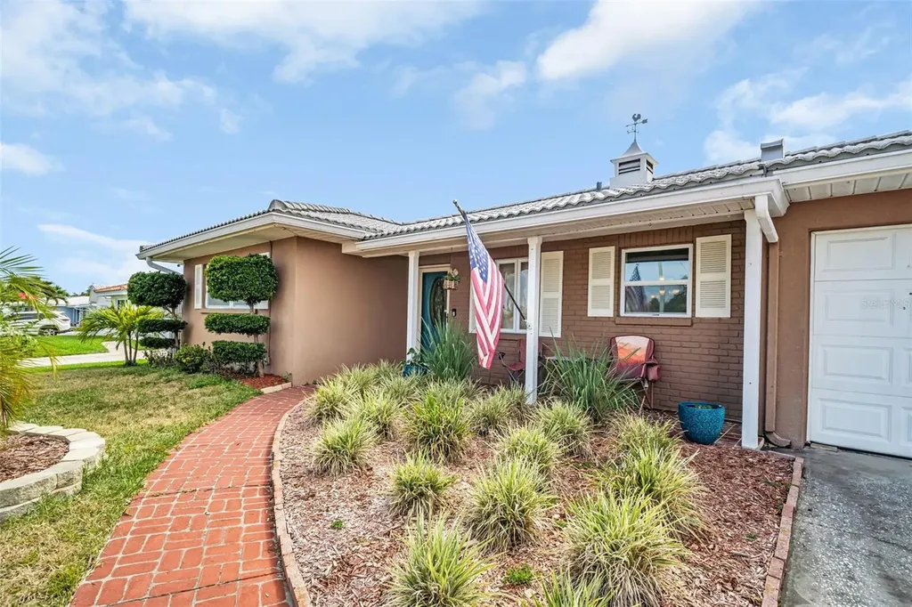 5676 Williams Boulevard Seminole FL 33772