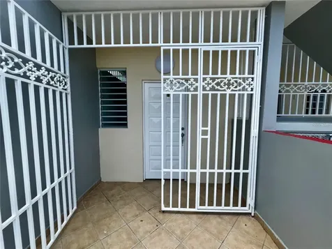 Calle 1 1 SE Reparto Metropolitano Apt. #2 San Juan PR 00901